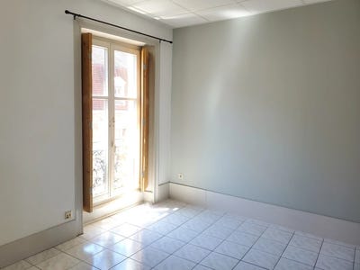 /international/fr/montbeliard-franche-comte-310109019972/