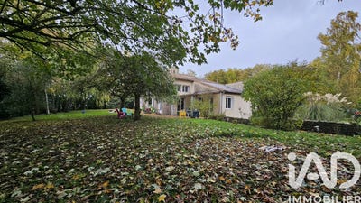 /international/fr/villefagnan-charente-310104862266/