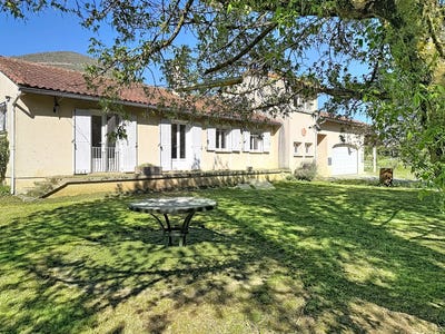 /international/fr/versols-et-lapeyre-midi-pyrenees-310108330817/