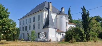 /international/fr/les-gours-charente-310101327458/?lang=en