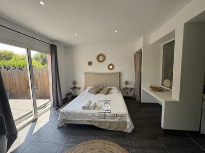 /international/fr/ghisonaccia-corsica-310099622470/
