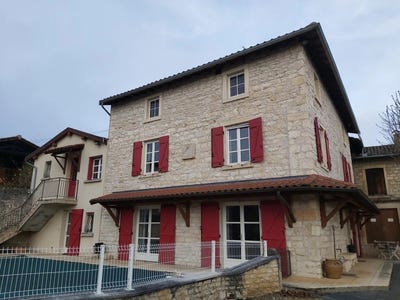 /international/fr/lucenay-rhone-310104337504/