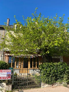 /international/fr/saint-honore-les-bains-burgundy-310103618766/