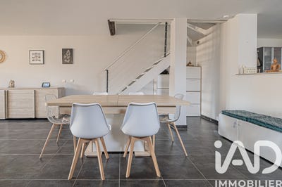/international/fr/esbly-ile-de-france-310107523378/