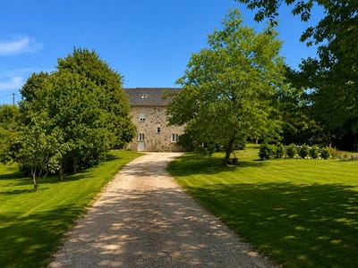 /international/fr/sainte-fereole-limousin-310108973726/