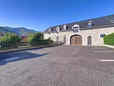 /international/fr/lourdes-midi-pyrenees-310103428523/
