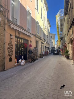 /international/fr/l-isle-sur-la-sorgue-provence-alpes-cote-d-azur-310107177790/