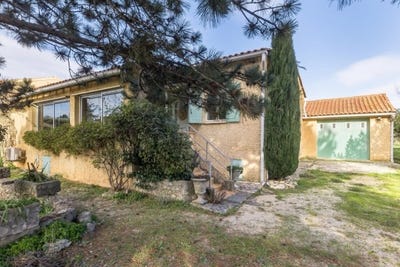 /international/fr/villars-provence-alpes-cote-d-azur-310096375690/?lang=en