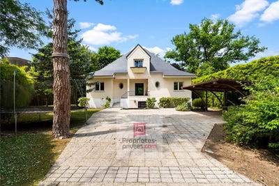 /international/fr/le-vesinet-ile-de-france-310100604420/?lang=en