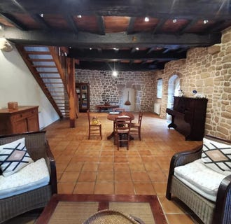 /international/fr/priziac-brittany-310099948592/