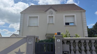 /international/fr/toury-centre-val-de-loire-310108292742/