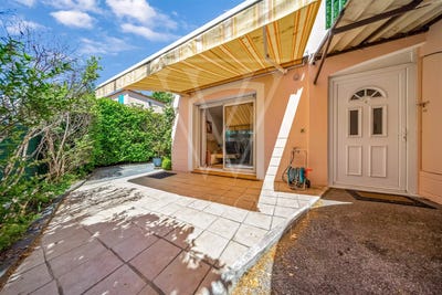 /international/fr/mougins-provence-alpes-cote-d-azur-310108554007/