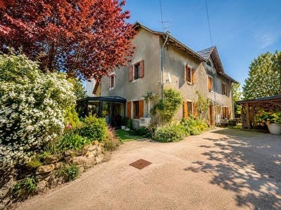 /international/fr/champagne-en-valromey-rhone-310106520379/