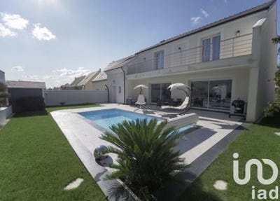 /international/fr/fresnes-sur-marne-ile-de-france-310099056878/