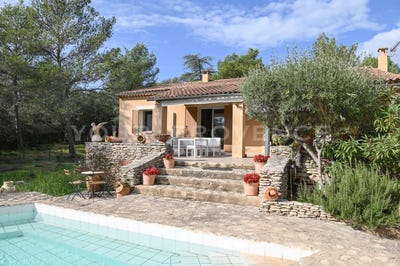/international/fr/cabrieres-d-avignon-provence-alpes-cote-d-azur-310100609997/?lang=zh-tw