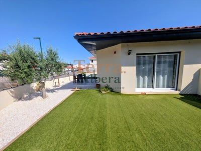 /international/fr/laroque-des-alberes-languedoc-roussillon-310119777519/