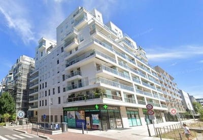 /international/fr/issy-les-moulineaux-ile-de-france-310101377673/?lang=en
