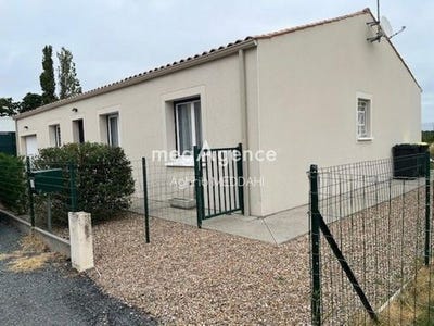 /international/fr/boutenac-touvent-charente-310101445762/