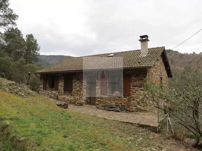 /international/fr/sainte-croix-vallee-francaise-languedoc-roussillon-310100714076/