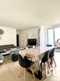 /international/fr/pontoise-ile-de-france-310101844628/