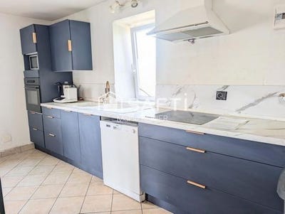 /international/fr/lezigne-pays-de-la-loire-310119388830/