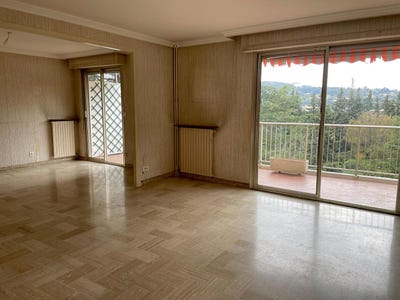 /international/fr/draguignan-provence-alpes-cote-d-azur-310099317378/