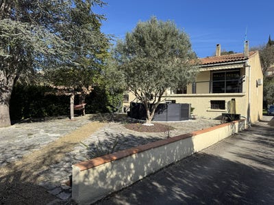 /international/fr/esperaza-languedoc-roussillon-310106606063/
