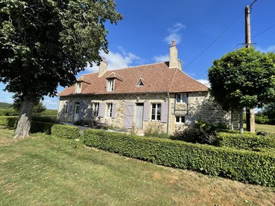 /international/fr/boussac-bourg-limousin-310099001107/