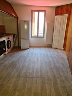 /international/fr/8-rue-maurice-sauvagnat-mont-dore-auvergne-310106715775/