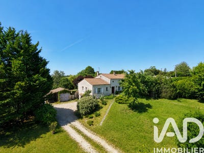 /international/fr/saint-amant-de-boixe-charente-310108241142/
