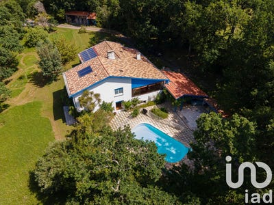 /international/fr/urcuit-aquitaine-310096132783/
