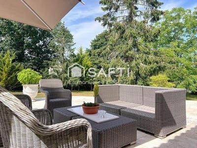 /international/fr/moutiers-les-mauxfaits-pays-de-la-loire-310100651377/