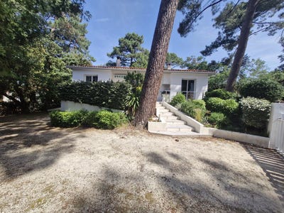 /international/fr/meschers-sur-gironde-charente-310108554025/