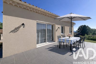 /international/fr/saint-julien-de-peyrolas-languedoc-roussillon-310108052657/
