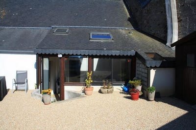 /international/fr/ploubezre-brittany-310099657829/
