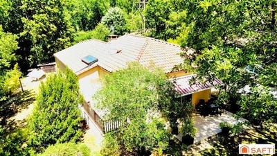 /international/fr/luzech-midi-pyrenees-310108289976/
