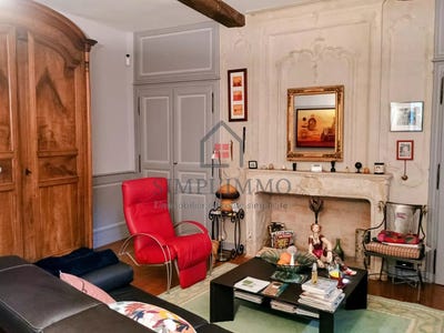/international/fr/saintes-charente-310101229688/