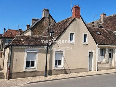 /international/fr/beaumont-sur-sarthe-pays-de-la-loire-310119496715/