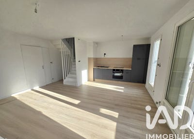 /international/fr/la-chapelle-saint-luc-ardennes-310106626026/