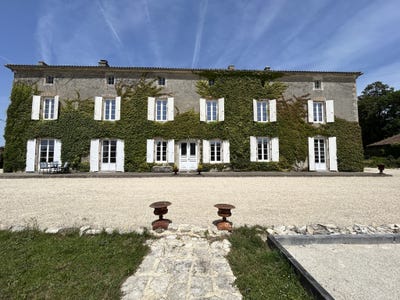 /international/fr/aigre-charente-310108420878/
