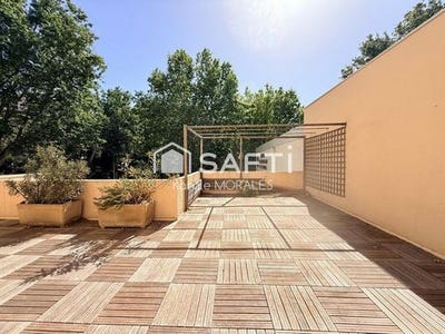 /international/fr/perpignan-languedoc-roussillon-310109127681/