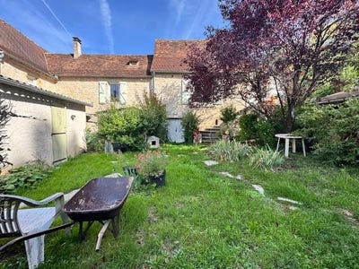 /international/fr/frayssinet-midi-pyrenees-310103768471/