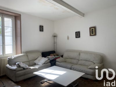 /international/fr/barbezieux-saint-hilaire-charente-310096189631/?lang=zh-tw
