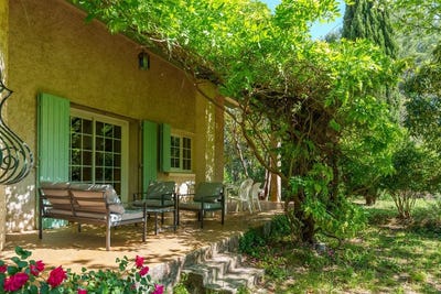 /international/fr/gignac-languedoc-roussillon-310107949245/