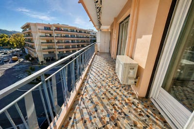/international/fr/draguignan-provence-alpes-cote-d-azur-310120009249/