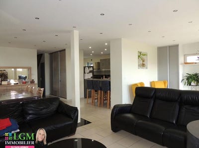 /international/fr/lucy-le-bocage-picardie-310109094871/?lang=id