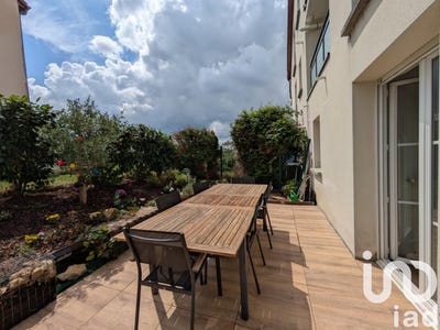 /international/fr/roussy-le-village-lorraine-310101157542/?lang=zh-tw
