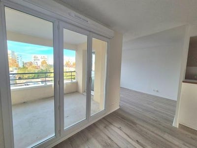 /international/fr/mantes-la-ville-ile-de-france-310103730092/