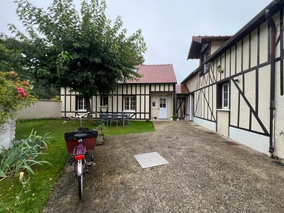 /international/fr/coye-la-foret-picardie-310102610562/