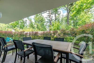 /international/fr/le-plessis-trevise-ile-de-france-310099618394/
